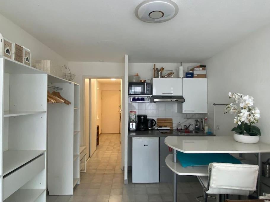 Appartement 23 M2 A Nice, 2E Ligne Du Front De Mer Exterior foto
